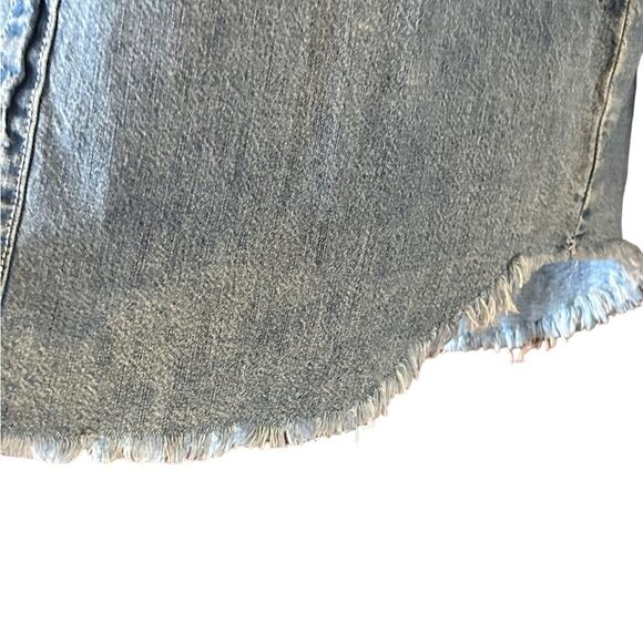 Lucky Brand Womens Medium Long Sleeve 100% Cotton Raw Hem Denim Shirt - Picture 3 of 7